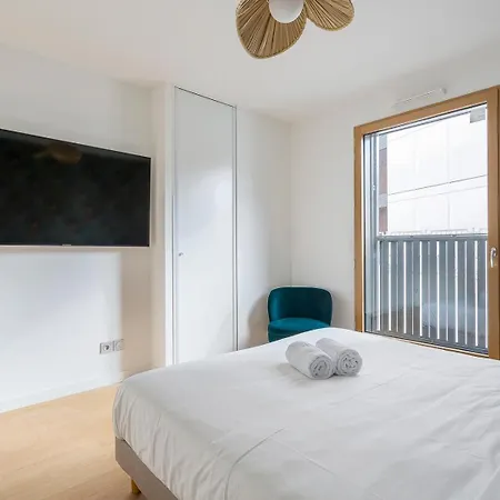 Apartment Croix-rousse : T3 Avec Patio !
